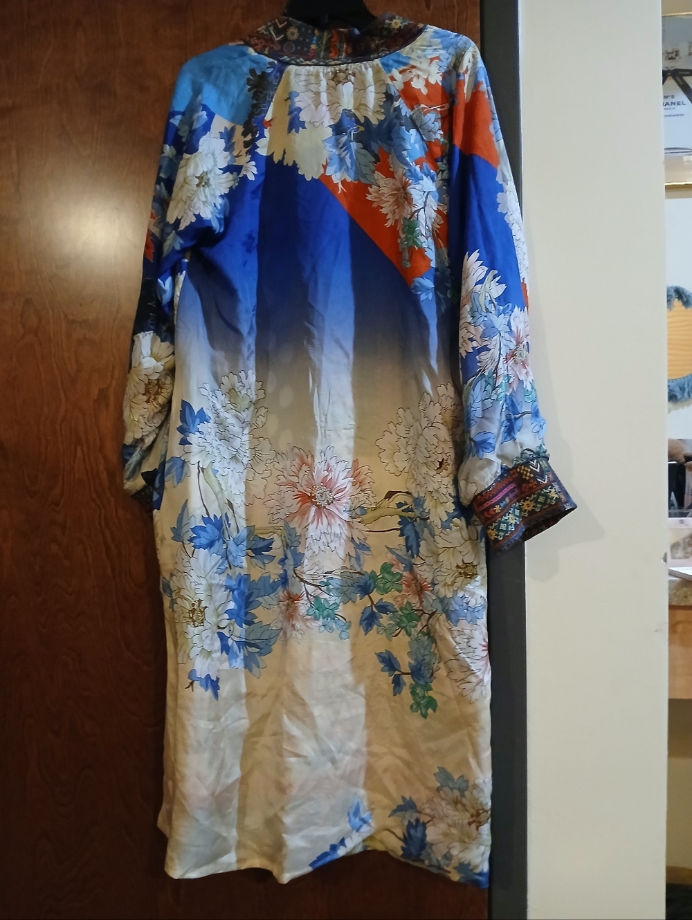 gorgous multi-coloured floral reversible silk duster - Picture 10 of 10